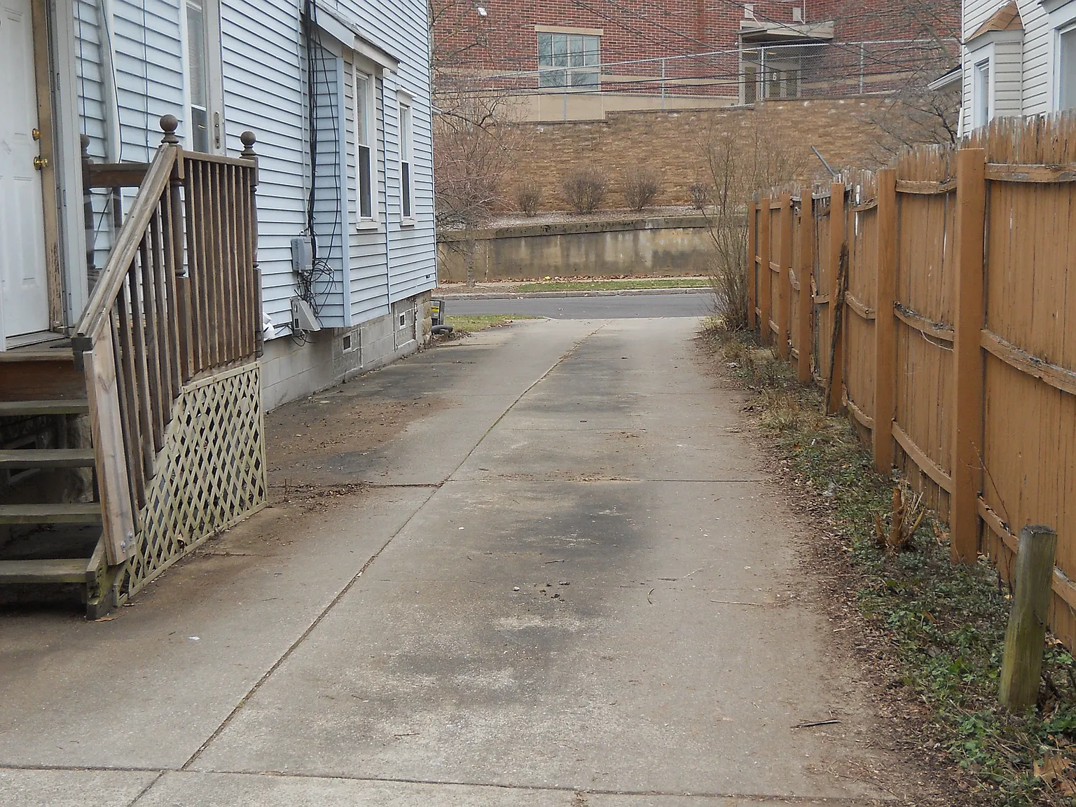 2 bed, 1000 sqft, $1,000 — Photo 2