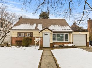 51 Hillcrest Rd, Mount Vernon, NY 10552