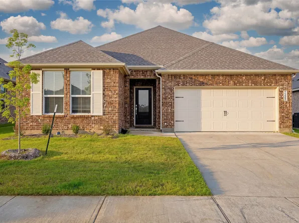 7222 Amber Barn Ave, Pilot Point, TX 76258