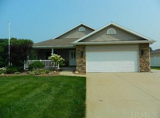1408 Bluebird Dr, Warsaw, IN