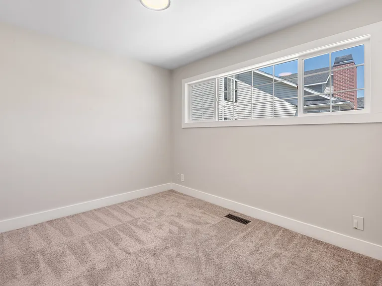 9898 S Barium Ln — Photo 12