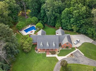 325 McKennon Blvd, McMinnville, TN 37110