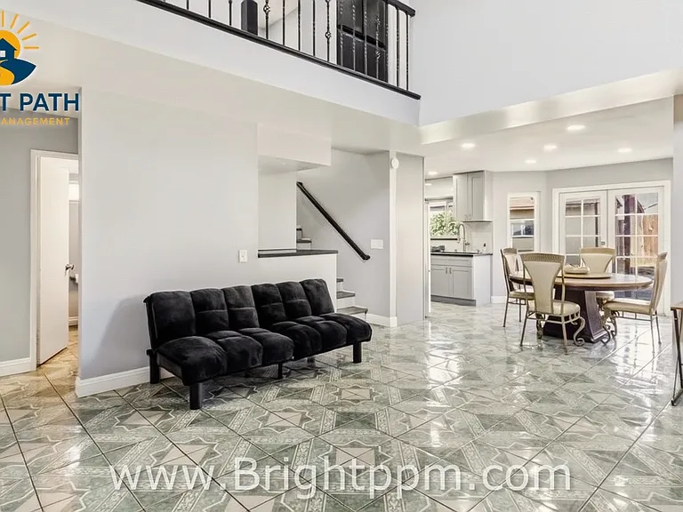 25280 Bay Ave — Photo 10