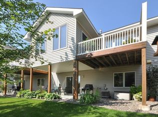 9216 Archer Ln N, Maple Grove, MN 55311