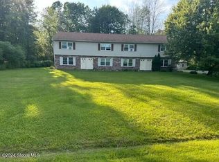 2115-2117 Rowley Rd, Ballston Spa, NY 12020