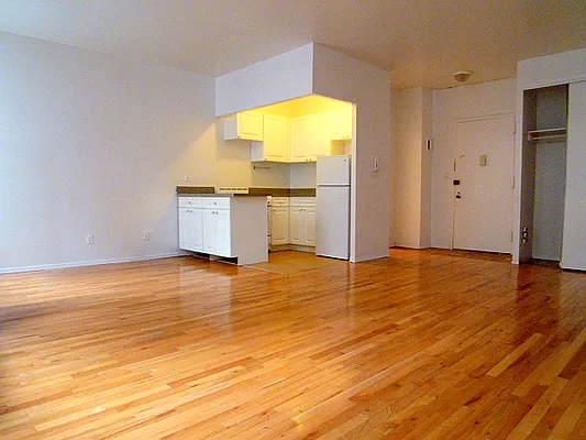 Rented by DSA Realty | media 9