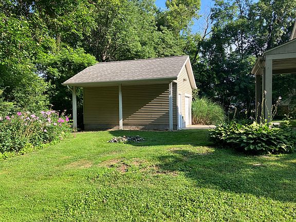 4th image of 92 Dellenberger Ave