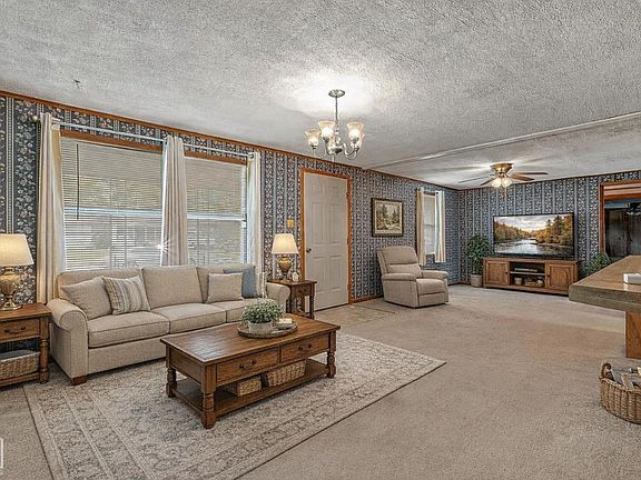 4th image of 116 Cherry Dr