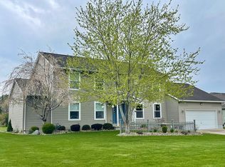 609 Summerfield Pl, Huron, OH