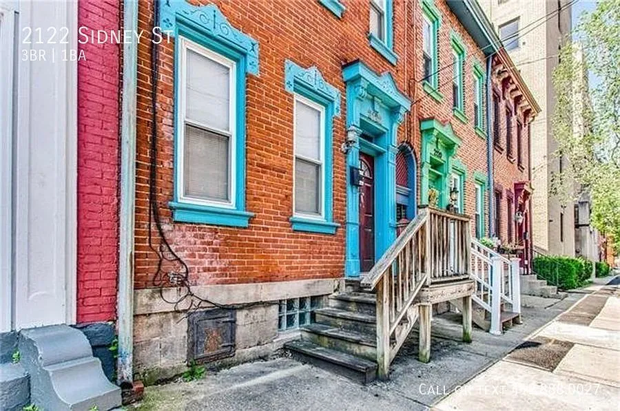 2122 Sidney St photo 1