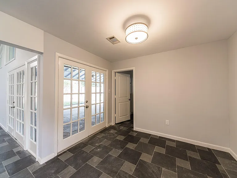 3627 Tartan Ln — Photo 16