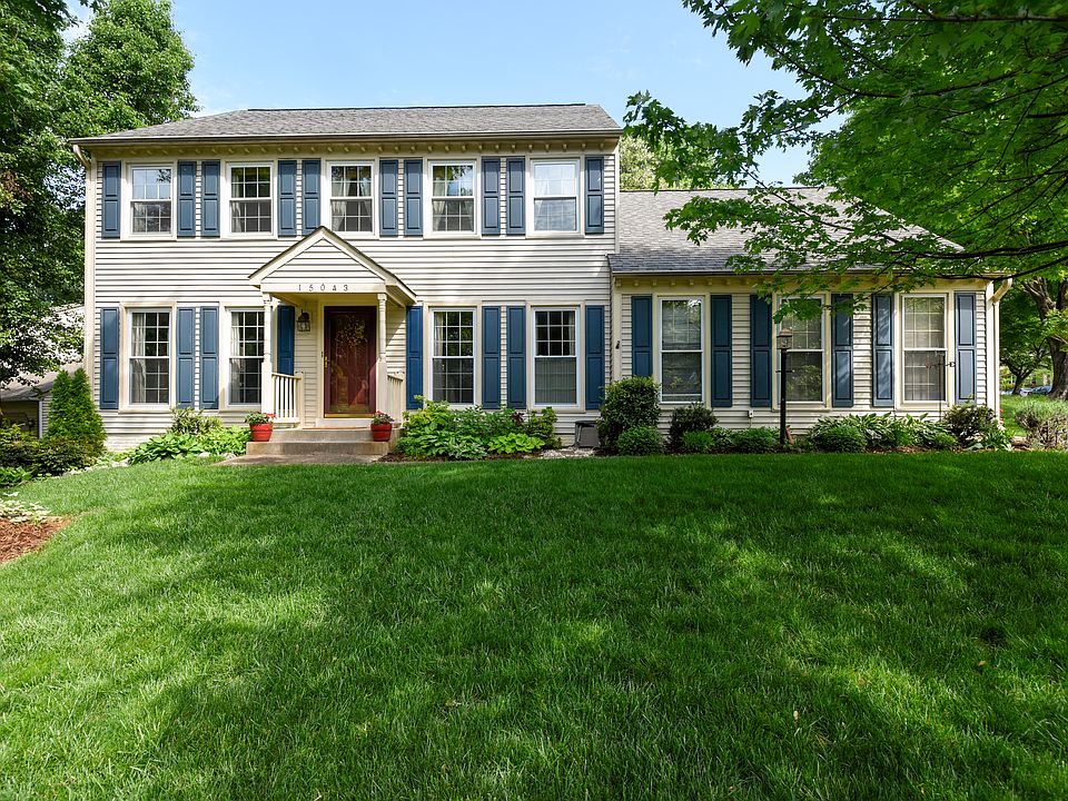 1st image of 15043 Holleyside Dr