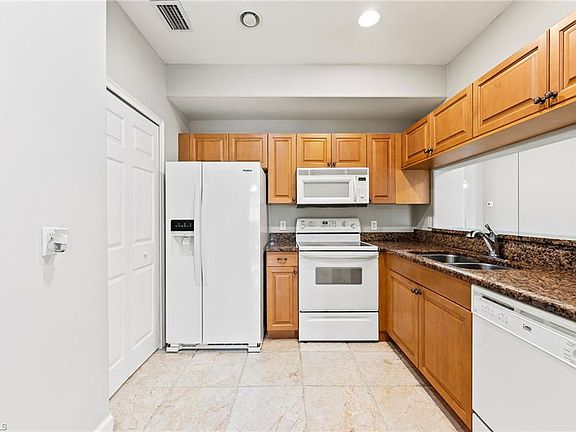 5th image of 13141 Bella Casa CIR #3178