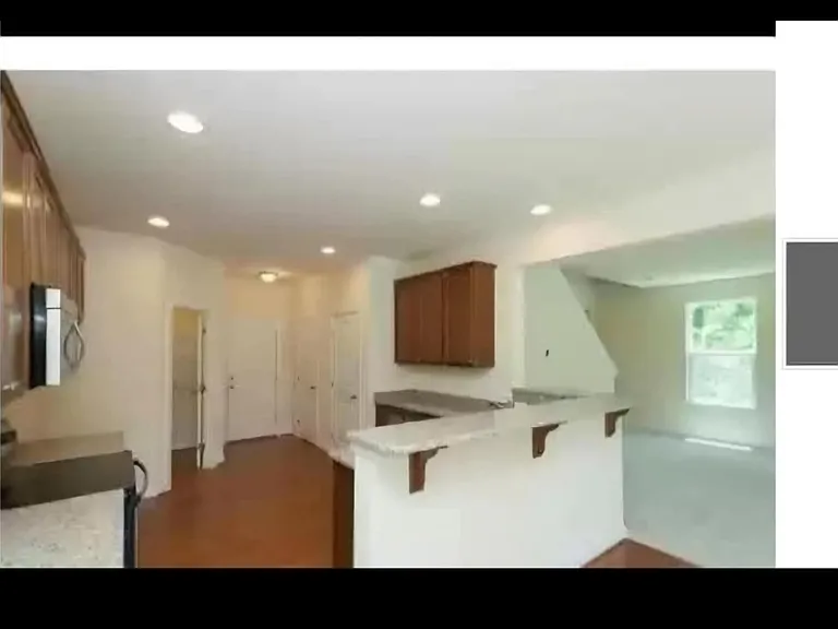 140 Chownings Dr — Photo 18