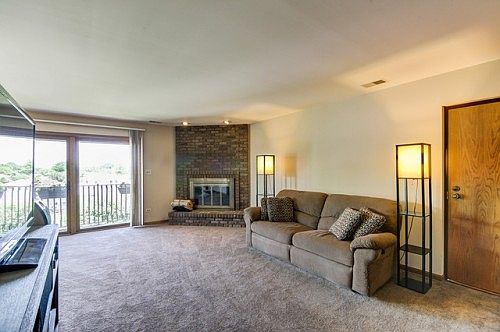 4th image of 15241 Catalina Dr