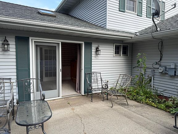 4th image of 30420 480th St