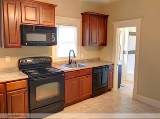 952 22nd Ave NE #1, Minneapolis, MN 55418