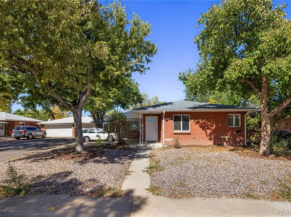 8735 W 54th Place, Arvada, CO 80002