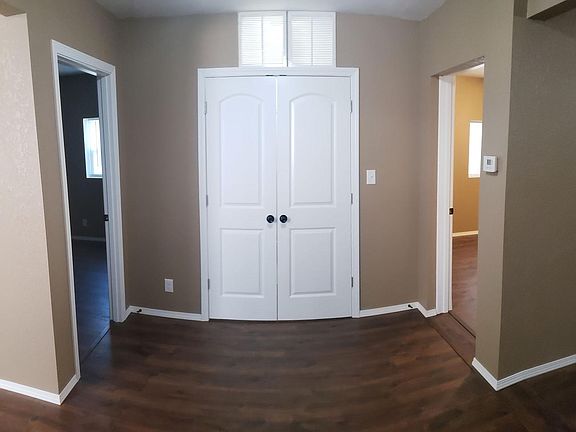 5th image of 407 W Oglesby St #407.5