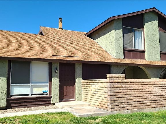 3rd image of 3146 Juanita Dr