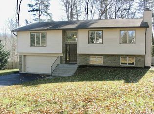 2012 E Kensington Ct, Bloomington, IN 47401