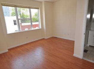 1610 N Sydenham St APT 4, Philadelphia, PA 19121