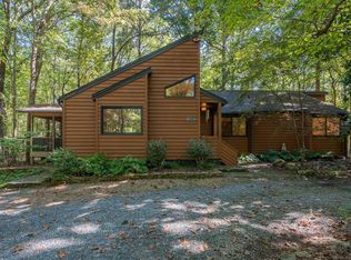 5504 Hideaway Dr, Chapel Hill, NC 27516