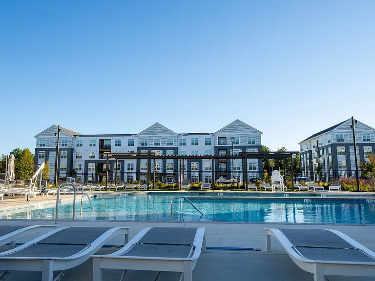 James Run Apartments — Photo 95
