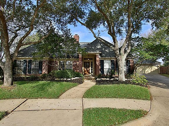 2nd image of 24806 Meadow Oaks Dr