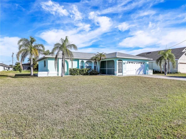 213 SE 27th St, Cape Coral, FL 33904