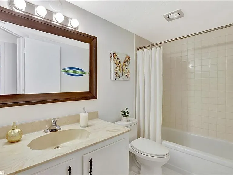 360 Charlemagne Blvd #D105 — Photo 18
