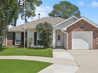 378 E Suncrest Loop, Slidell, LA 70458
