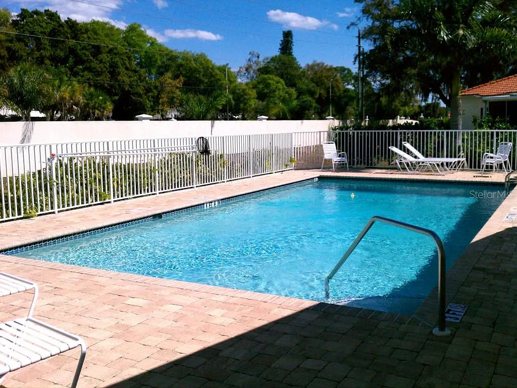3 bed, 1559 sqft, $3,600 — Photo 3
