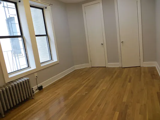 Rented by David W Realty Inc | media 8