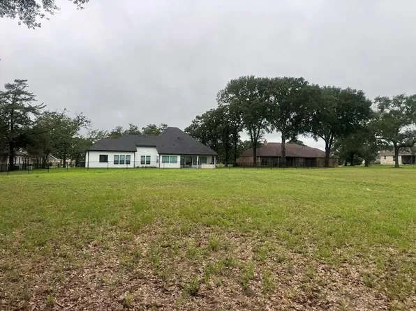 65 Birdie A K A Dr #225, Hempstead, TX 77445