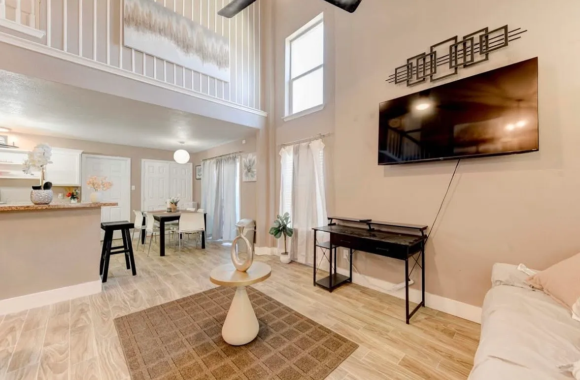 5203 Lions Gate Ln — Photo 2