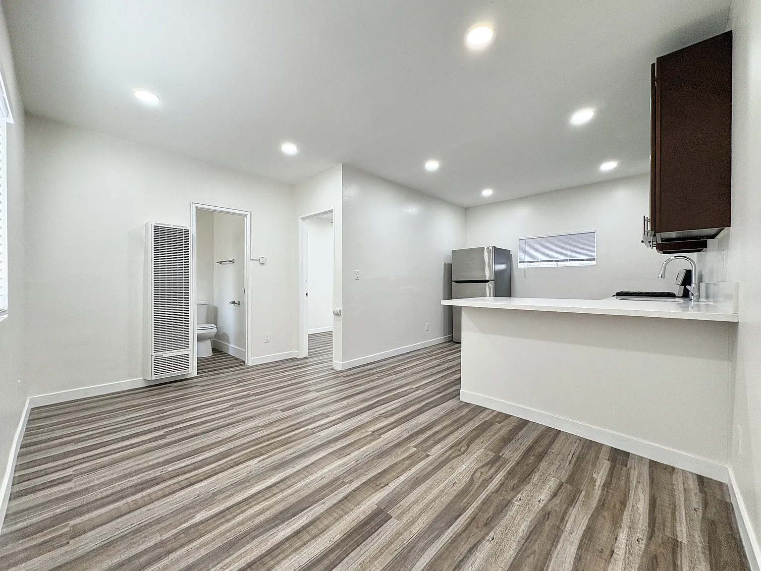 1770 Gaviota Ave — Photo 4