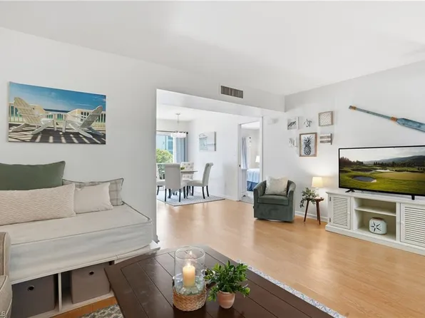 788 Park Shore DR #H14, NAPLES, FL 34103