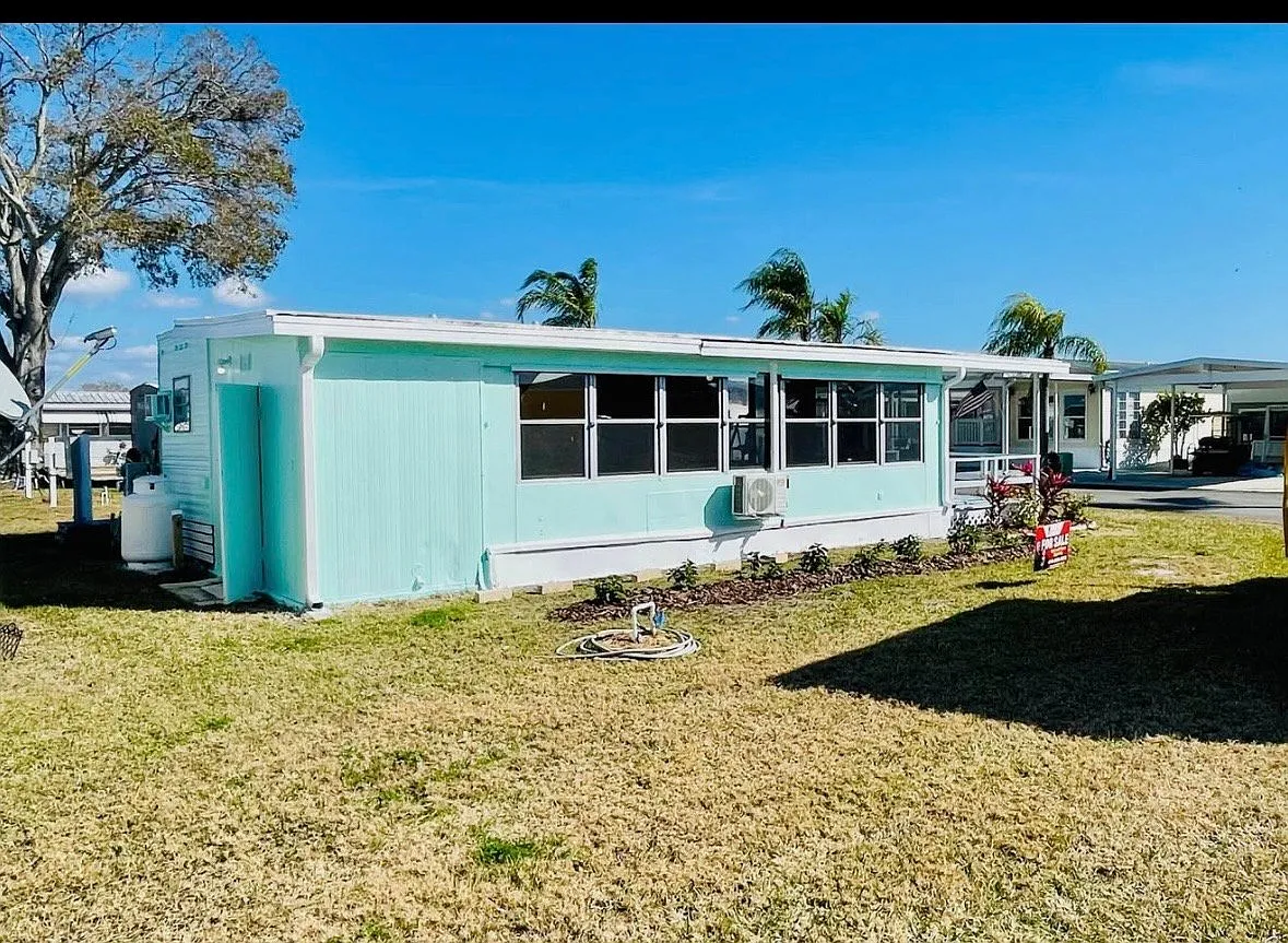 Charming Single Unit Rental in Ruskin | 3715 Hula Cir | $1400/mo | Available 8/4/2026 — Photo 4