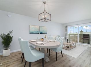 257 E Surfside Dr, Port Hueneme, CA 93041