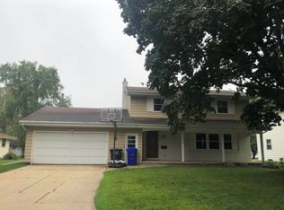 1726 S Mohawk Dr, Appleton, WI 54914