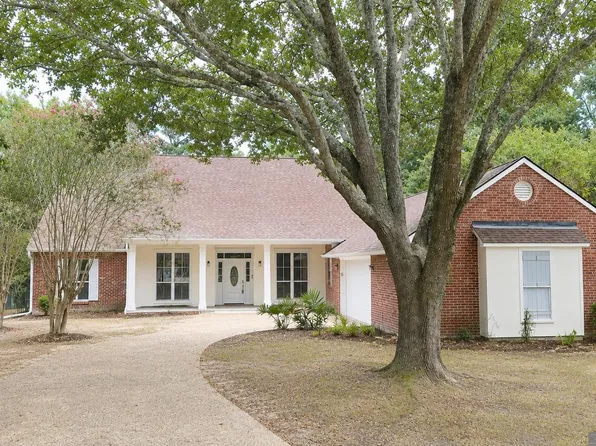 19224 Green Heron Dr, Baton Rouge, LA 70817