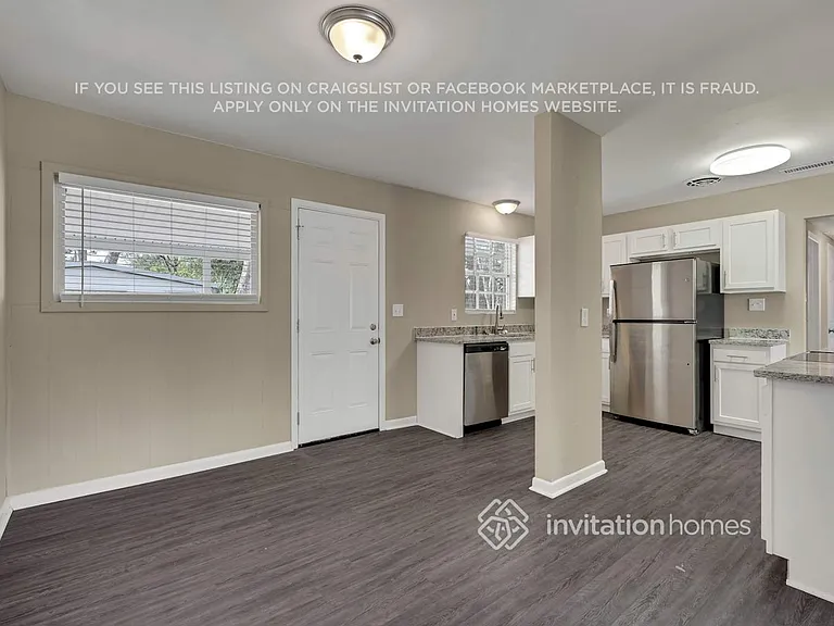 1650 Cezanne Dr W — Photo 6