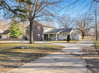 3823 N Overton Ave, Kansas City, MO 64161