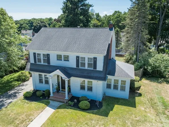 43 Greenacre Ave, Longmeadow, MA 01106