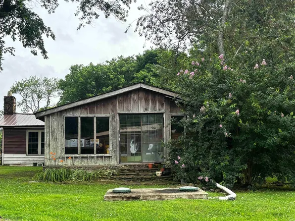 5 Dehart Ln, Morrilton, AR 72110