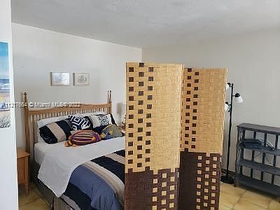5th image of 2899 Collins Ave APT 914