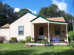 908 S 14th Ave, Laurel, MS 39440