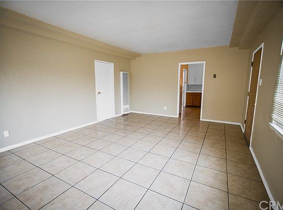 4th image of 840 Campus Way