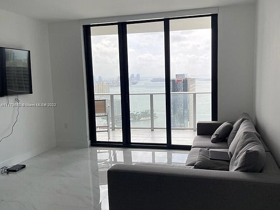 3rd image of 1010 Brickell Ave Unit 3804